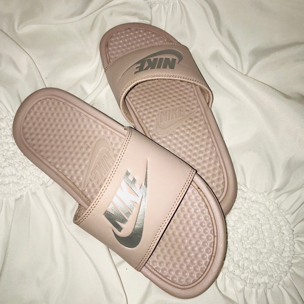 Nike slides